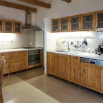 Nyaraló 4 Bedroom Beautiful In Mravinci